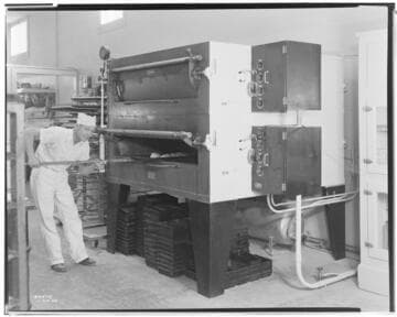 H1.2 - Heavy Duty Cooking - Shroth Bakery in Whittier