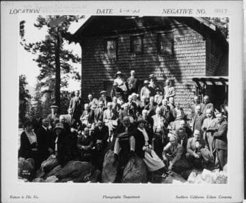 P1.1 - Group Portraits