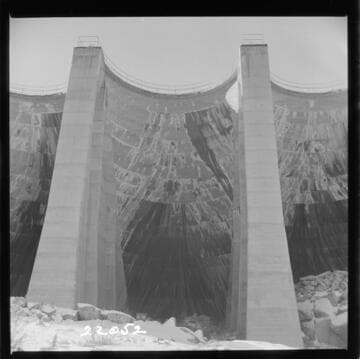 Big Creek, Florence Lake Dam - View of Intrados, Arch #19