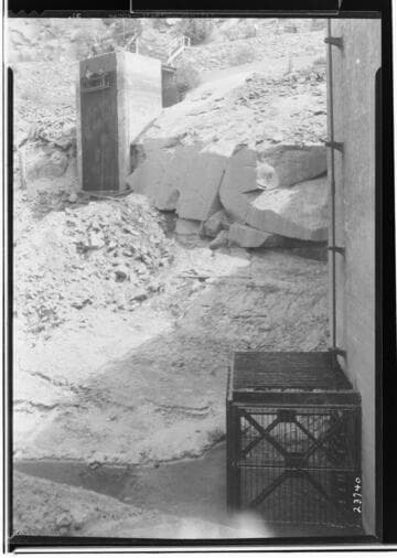 Big Creek #2 Installation of trash rack at sluice gate Dam #5