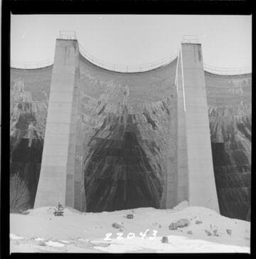 Big Creek, Florence Lake Dam - View of Intrados, Arch #15