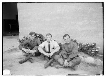 P1.1 - Group Portraits