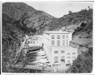 Big Creek Powerhouse 2 & 2A - General view - close-up from end of PH#2