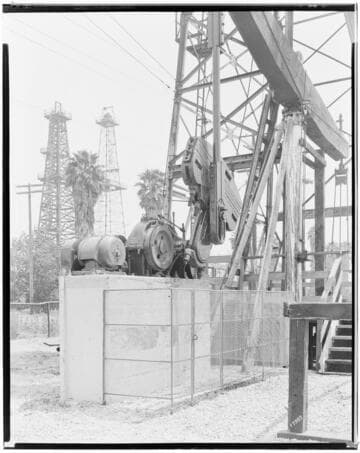 O1 - Oil Wells & Equipment - Pump rig at "Economy" plant