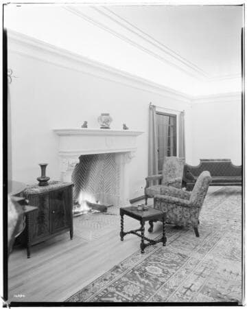 H2.7 - Home Living Room - Night photo