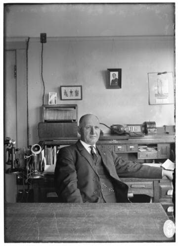 P1.3 - Portraits, P-S