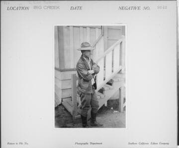 P1.2 - Portraits, misc. - C. Lee Redman