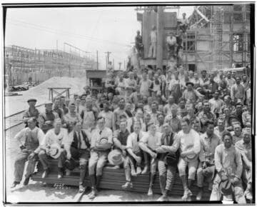 P1.1 - Group Portraits