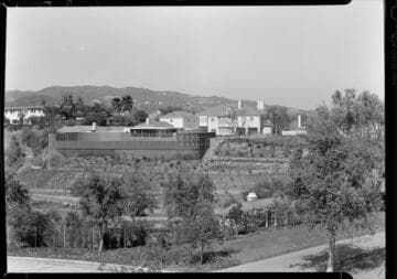 Taurog, Norman, residence