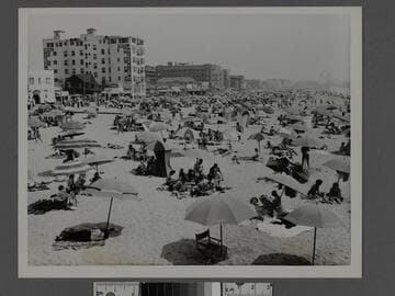 Ocean Park beach, looking toward Venice, California