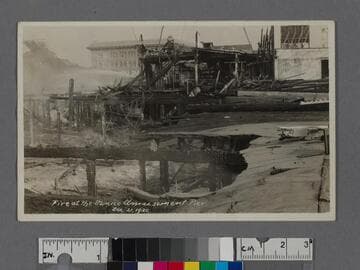 Fire at the Venice Amusement Pier, Dec. 21, 1920