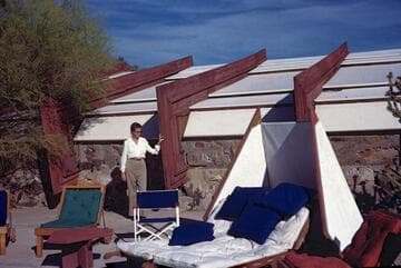 [Elizabeth Gordon at Taliesin West]