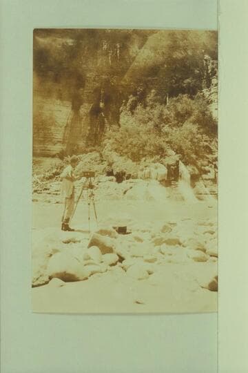 LaRue photographing Vaseys Paradise from the island