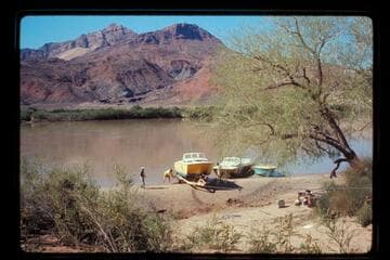 Pulling boats out; Lees Ferry