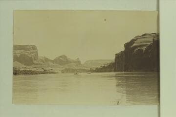 RB-MV Expedition photo captioned:  Glen Canyon, upstream from near mouth of Kane Creek