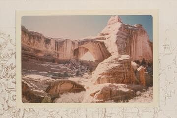 Triangle Arch in Lavender Canyon