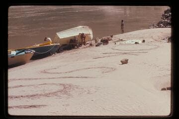 Boat repair, letters on sand; Vulcan's Anvil