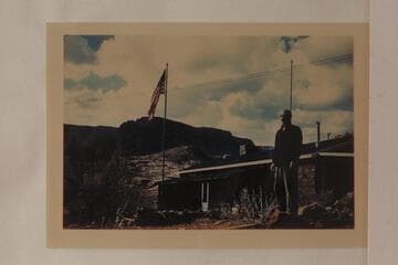 Harry Aleson at Engineers residence, Lees Ferry