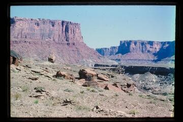 Down Horsethief Canyon