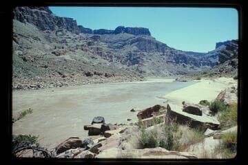 Down to rapid no. 2 from Mile 212.2