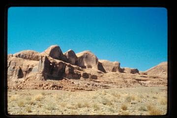Ledge 8-10 above river, below Moab, right bank