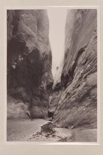 Narrow gorge of 73 between the intersection of the fault with the combined northern faults and the junction with the south fork