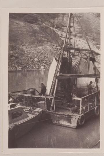 Jimmie Jordan, Joe, and Berry on drill barge in Glen Canyon