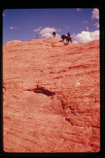 Climb to mesa north of Anasazi Canyon