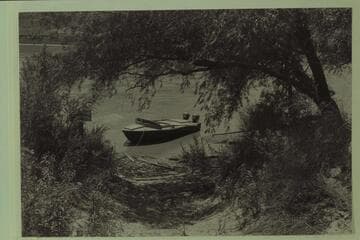 The "Cactus" at Lees Ferry before the Grand Canyon cruise