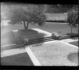 Go to image 1.