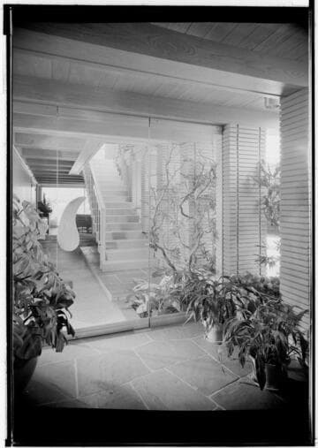 Cotton, Mrs. C. M., residence