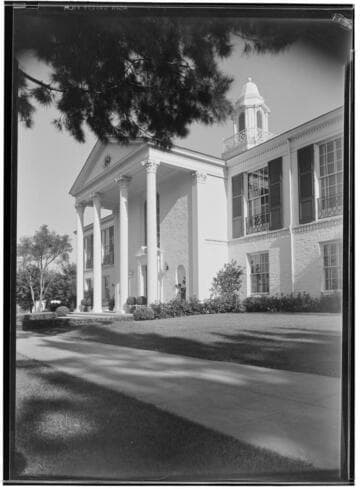 Music Corporation of America [MCA]