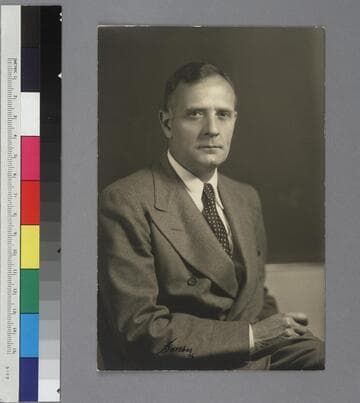 Studio portrait of Edwin Powell Hubble