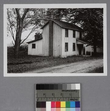Hubble's residence, "Haunted House", on Spesuite Island, Maryland
