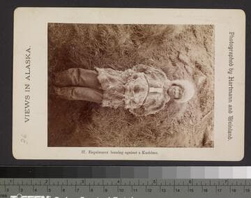 37. Esquimaux leaning against a Kashima