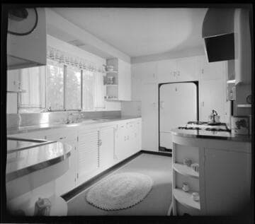 Edwards, Irvin, residence