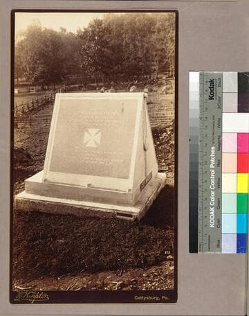 Monument honoring the 32nd Massachusetts Infantry, 2nd Brigade, 1st Division, 5th Army Corps