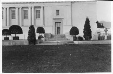 Library building entrance, 1921