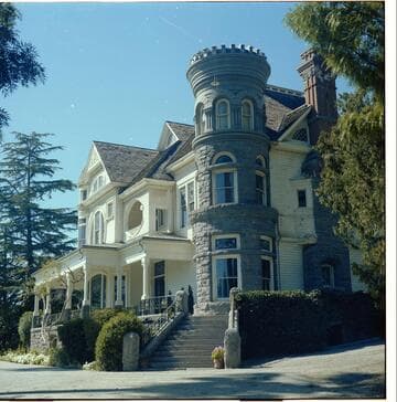 Piru Mansion, Piru, California