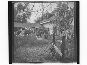 Unidentified house with garden