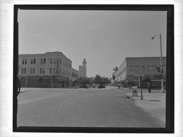 Third Street Mall from Broadway, Santa Monica