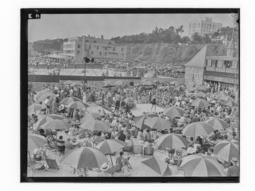 Santa Monica Deauville Club beauty show