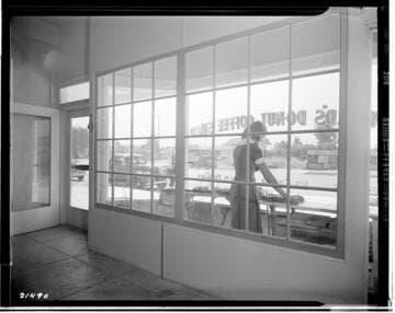 Mangold Bakery