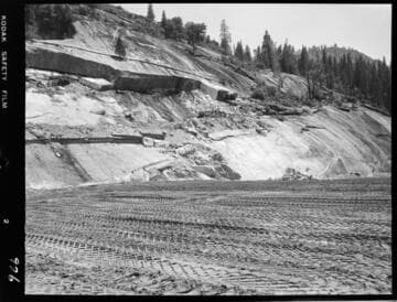 Big Creek - Mammoth Pool - East abutment stripping