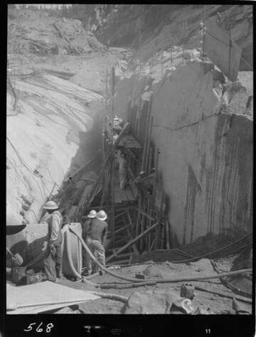 Big Creek - Mammoth Pool - Forming dental concrete in bottom of cutoff trench