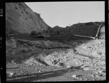Big Creek - Mammoth Pool - Riverbed before under-drain