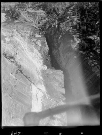 Big Creek - Mammoth Pool - Aerial view of cutoff from downstream