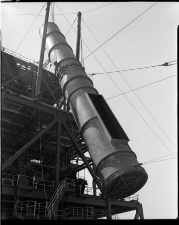 Stack erection at Etiwanda construction site