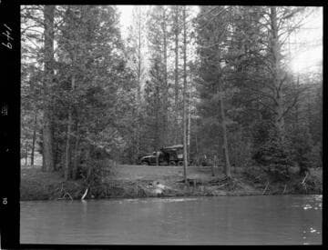 Big Creek - Mammoth Pool - Well drilling on Chiquito Creek near trailer court