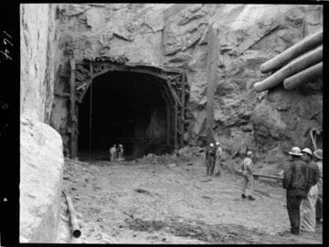 Big Creek - Mammoth Pool - Diversion tunnel entrance - gate structure excavation